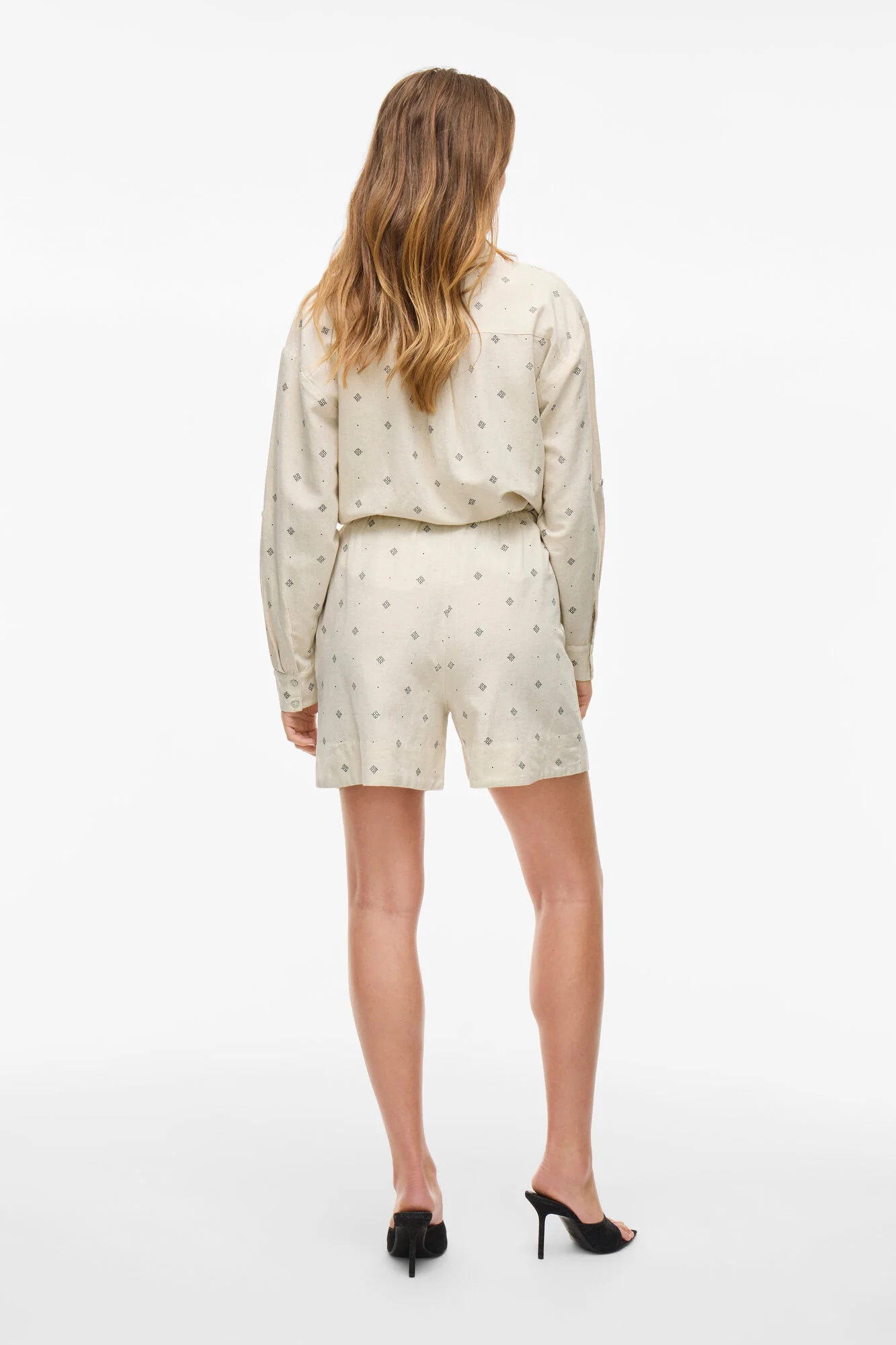 Viprisilla shorts - Super Light Natural Melan - Image 3