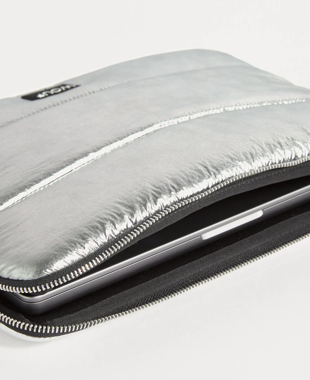 Glossy Computer Sleeve, 13/14 - Sølvfarvet - Image 2