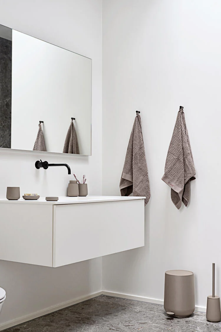 Nova One sæbedispenser - taupe - Image 2